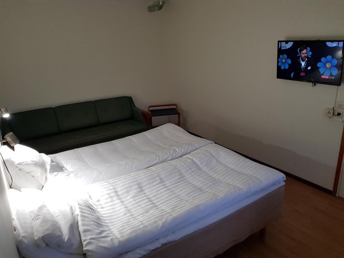 Bjoernforsens Turist & Konferenshotell, Naera Husum, Oernskoeldsvik Bjorna المظهر الخارجي الصورة