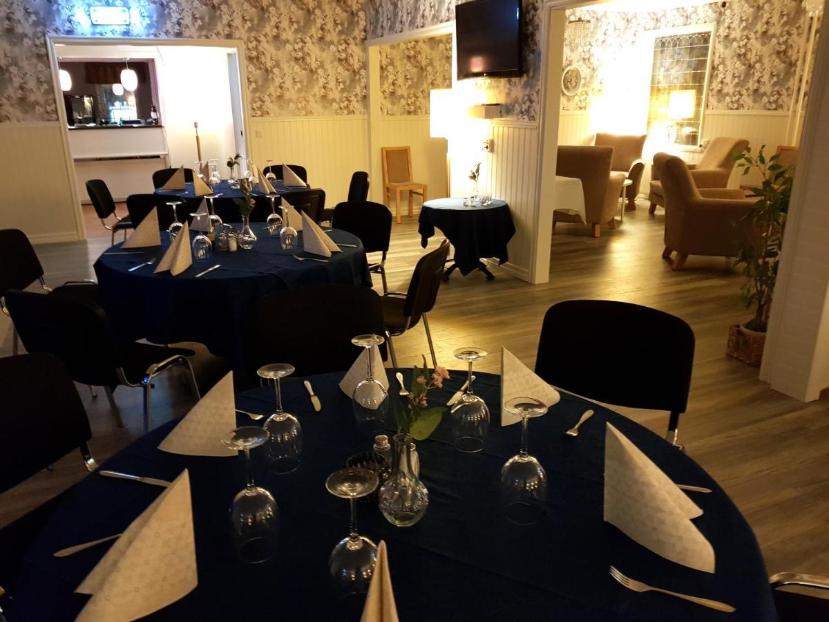 Bjoernforsens Turist & Konferenshotell, Naera Husum, Oernskoeldsvik Bjorna المظهر الخارجي الصورة